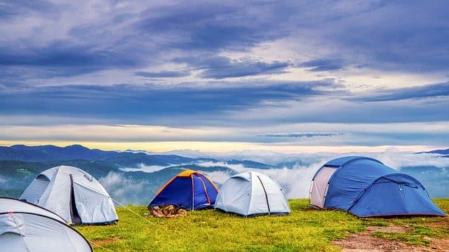 Accessori per il campeggio: le scelte giuste per una perfetta vacanza outdoor